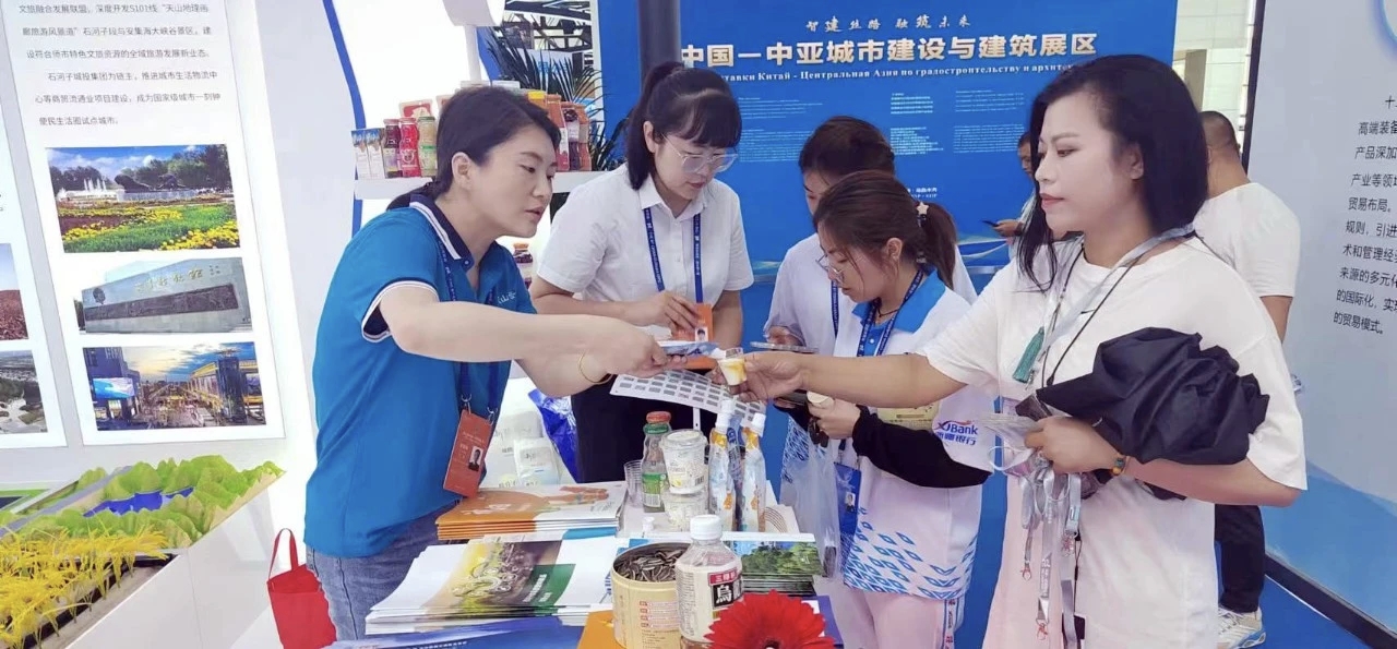 共享絲路新機(jī)遇|天山云牧乳業(yè)亮相第八屆中國(guó)-亞歐博覽會(huì)